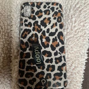 Loopy cheetah phone case